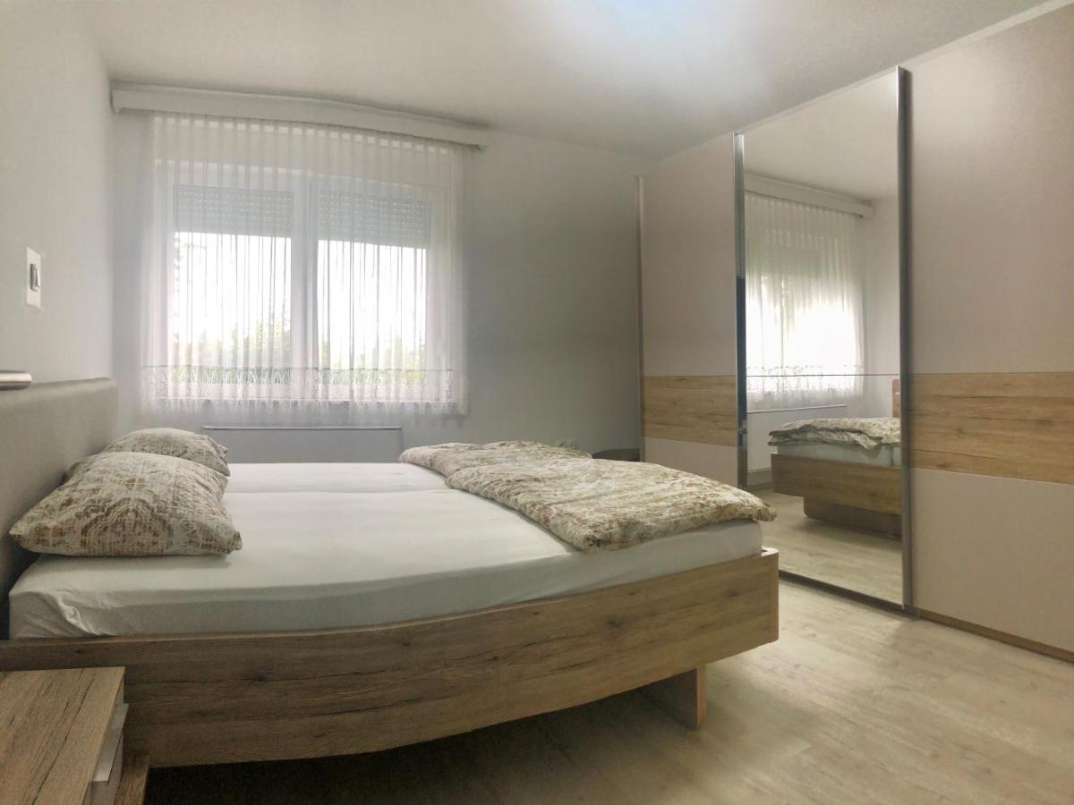 Apartments Andrej - OПтуй Екстериор снимка